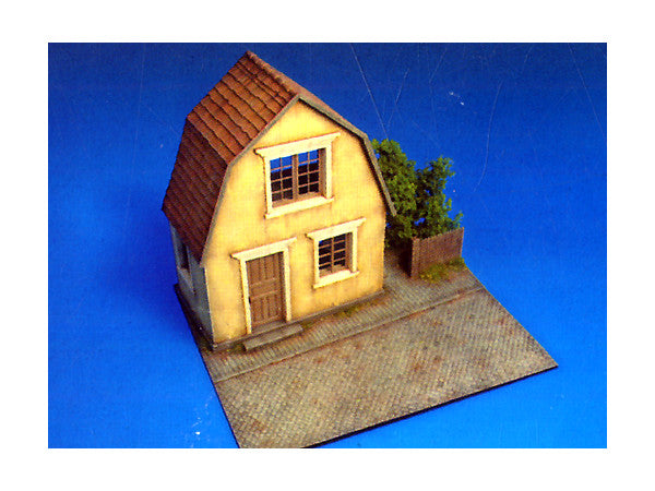 MiniArt 1/35 Village House with Base | 4820041101360