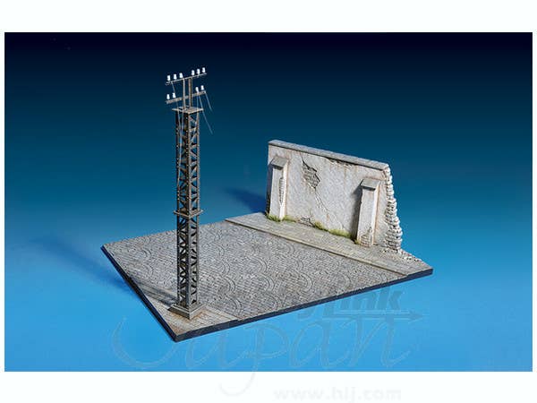 MiniArt Street section w/Wall (1/35) | 4820041102640