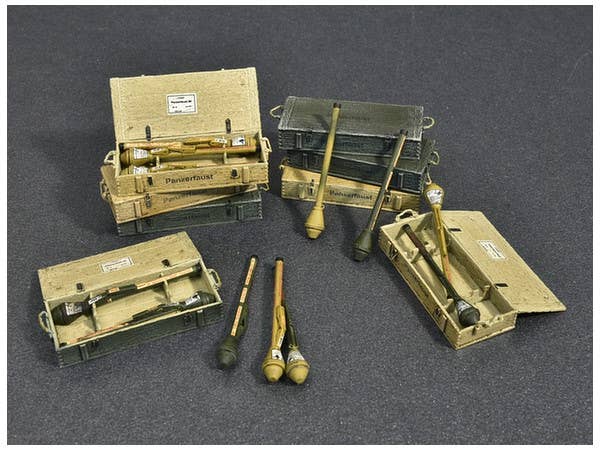 MiniArt 1/35 Panzerfaust 30/60 Set | 4820183311078
