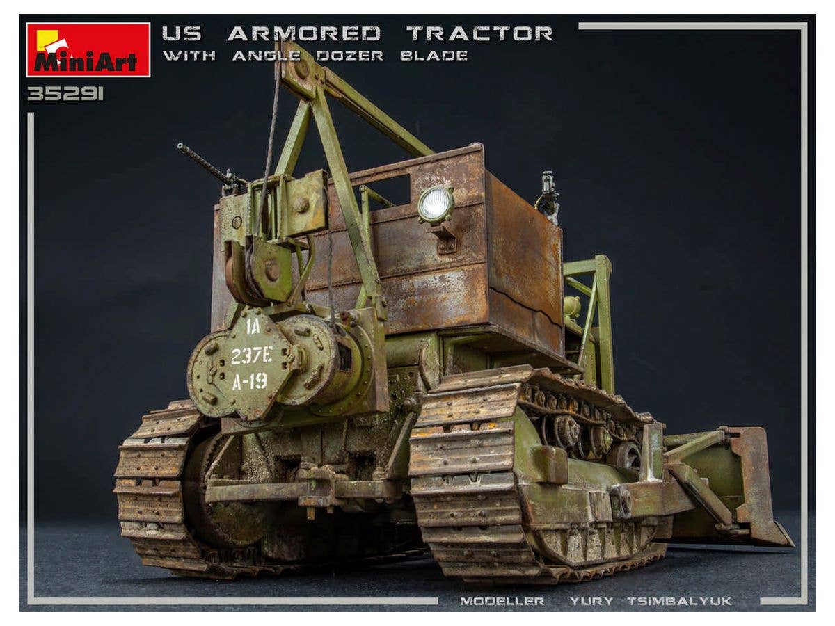 MiniArt 1/35 U.S. Armored Tractor w/ Angle Dozer Blade | 4820183312945