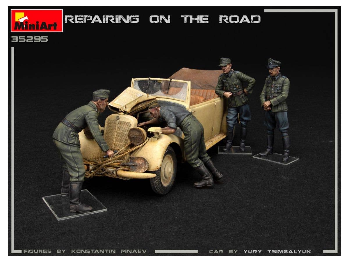 MiniArt 1/35 Repairing on the Road (Typ 170V Personenwagen Cabrio & 4 Figures) | 4820183313270