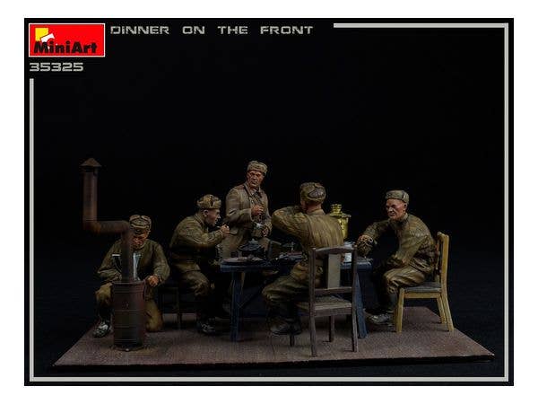 MiniArt Dinner on the Front | 4820183312815