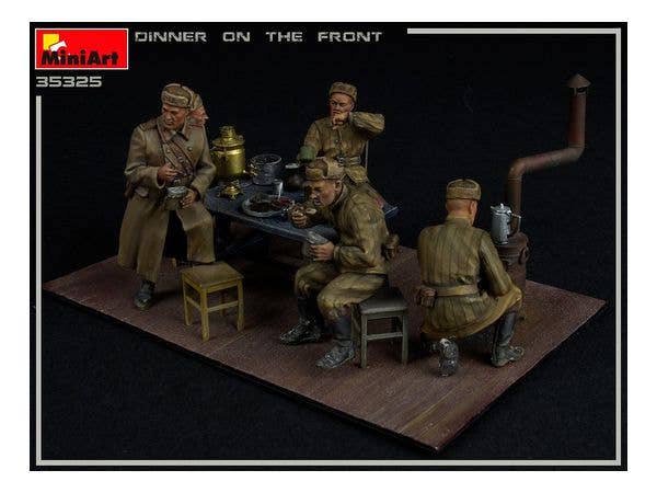 MiniArt Dinner on the Front | 4820183312815
