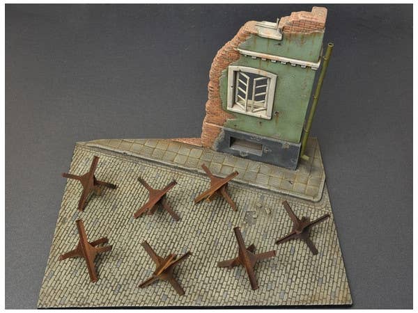 MiniArt 1/35 Anti-tank Obstacles | 4820183311351