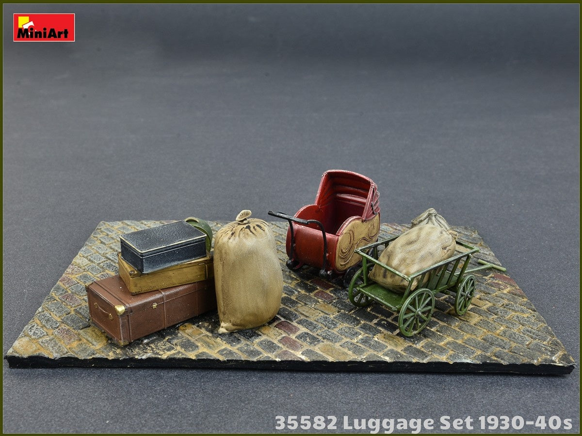 MiniArt Luggage Set 1930-40s (1/35) | 4820183311658