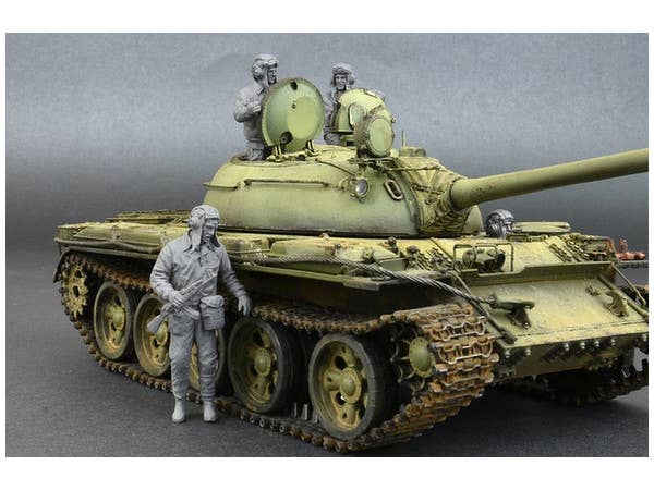 MiniArt 1/35 Soviet Tank Crew 1960-70s | 4820183311726