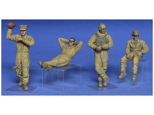 MiniArt USMC Tank Crew at Rest (1/35) | 4820183311559
