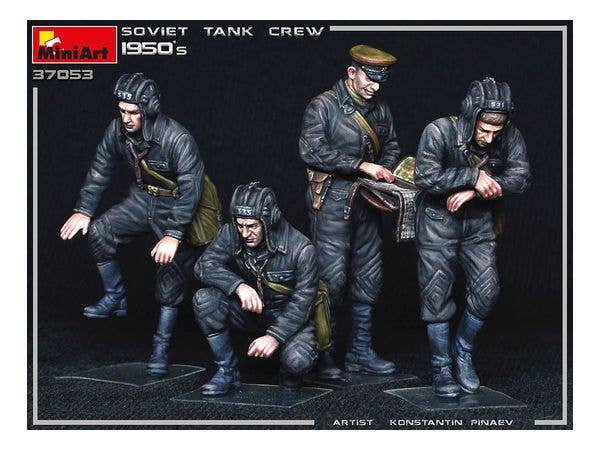 MiniArt 1/35 Soviet Tank Crew 1950s | 4820183312501