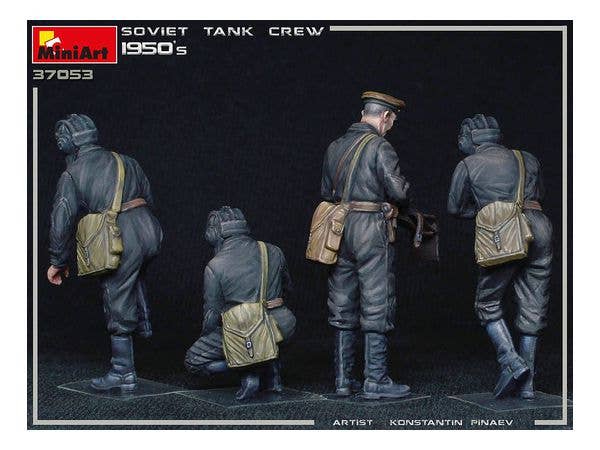 MiniArt 1/35 Soviet Tank Crew 1950s | 4820183312501