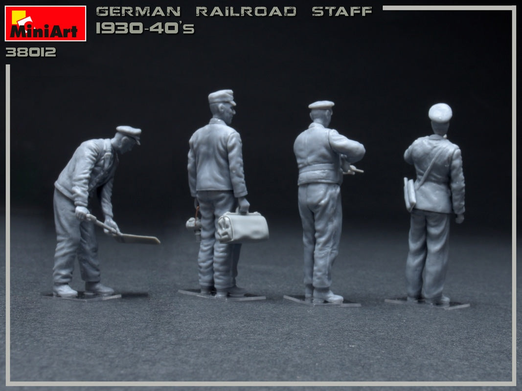 MiniArt German Railroad Staff 1930-40s | 4820183311986