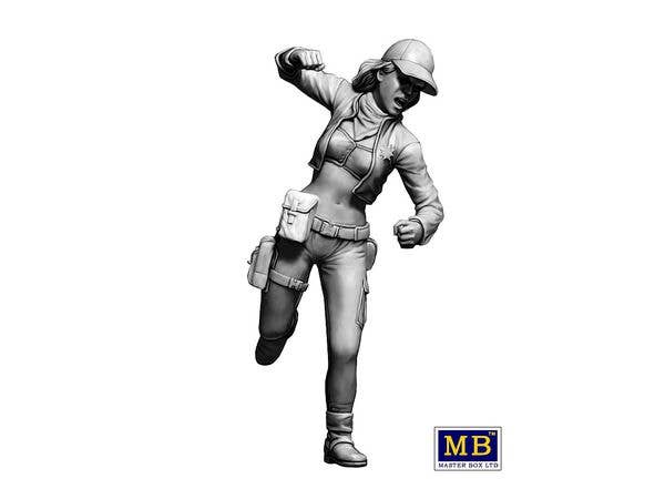MASTER BOX 1/35 Post-apocalyptic fiction. Desert Battle Series. Skull Clan - New Amazons. Give it back This is my booty | 4820113082191