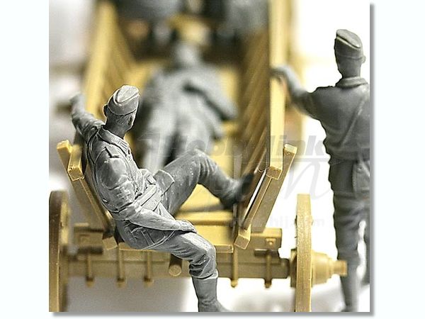 MASTER BOX 1/35 Road to the Rear