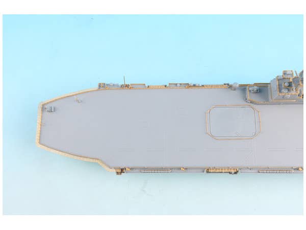 Pit Road 1/700 Detail Up Parts Set For JMSDF DDH-183 Izumo | 4986470058535
