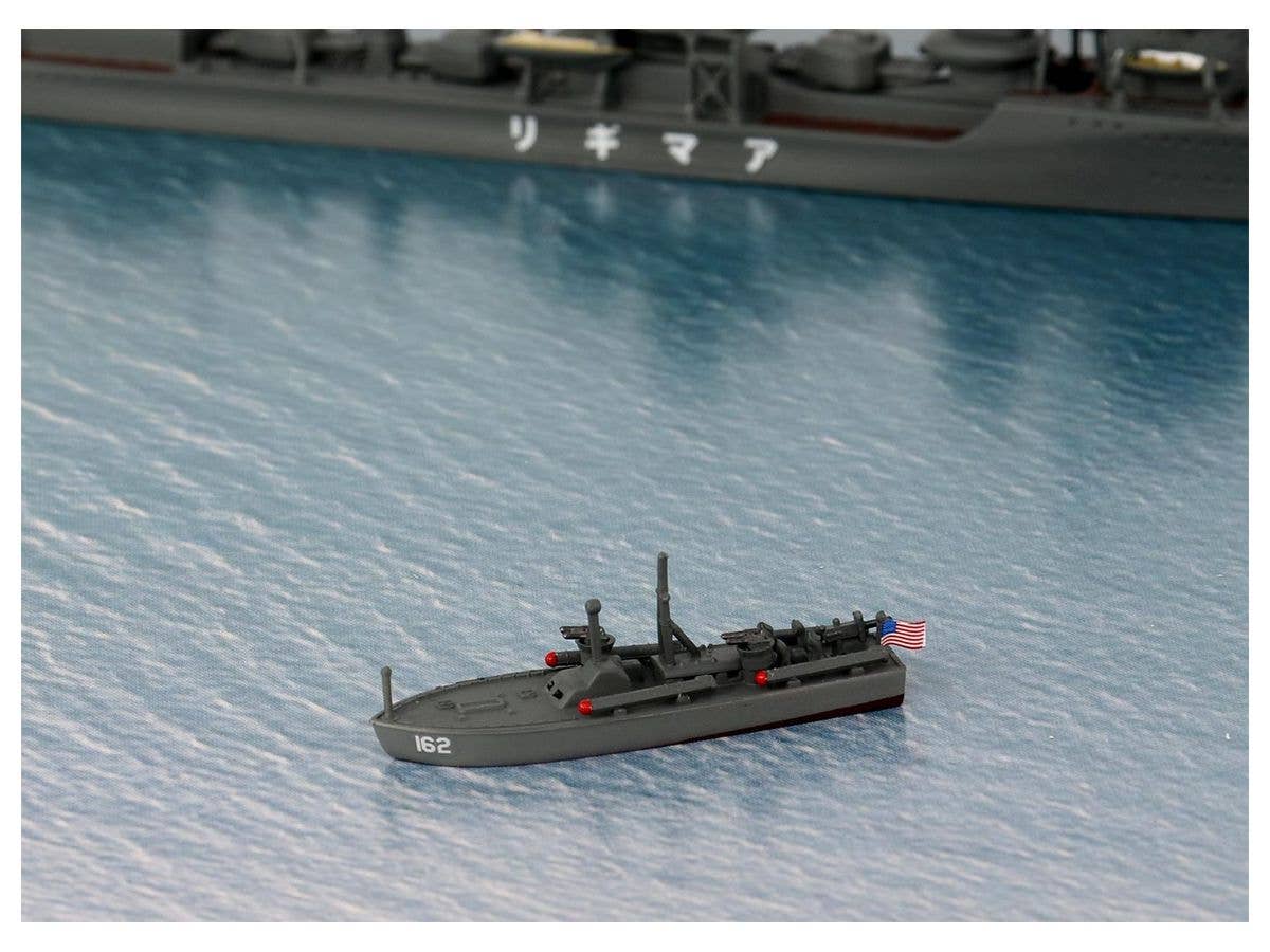Pit Road 1/700 Battle of the South Pacific IJN Destroyer AMAGIRI vs. US Navy PT Boat | 4986470067759