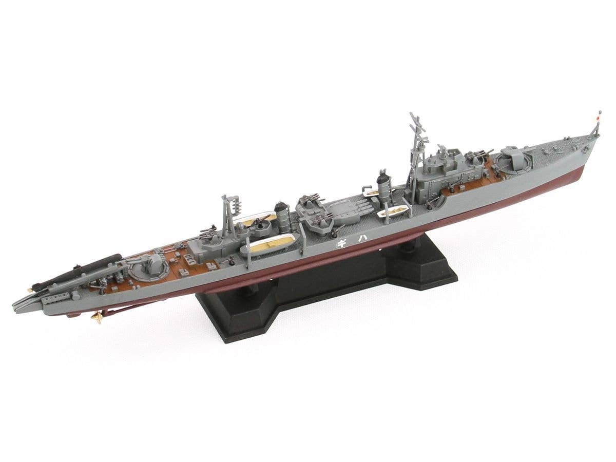 Pit Road 1/700 IJN Destroyer "TACHIBANA" with Photo Etched Parts | 4986470068176