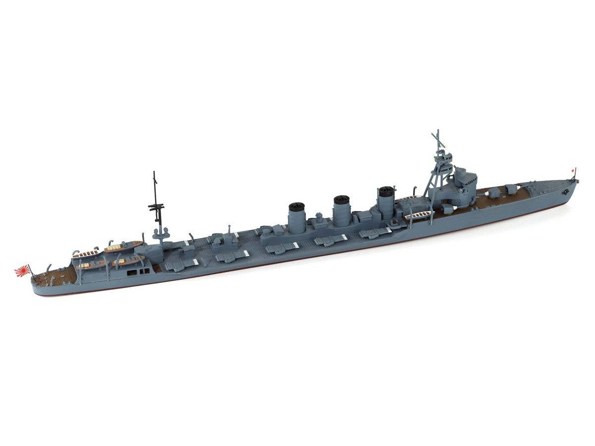 Pit-Road 1/700 IJN Heavy Torpedo Cruiser Kitakami With Photo Etched Parts Of The Flag And Ship Name Plate | 4986470067964