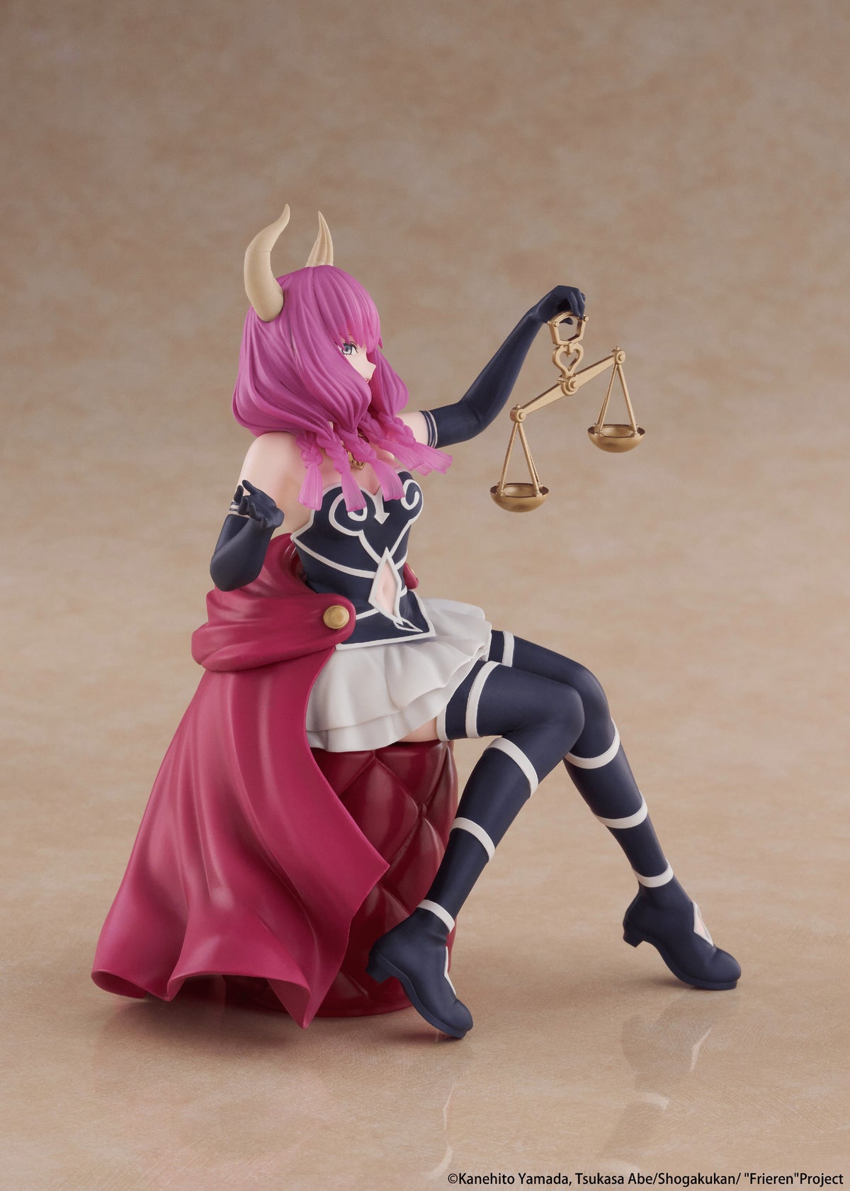 Frieren: Beyond Journey's End Desktop Cute Figure - Aura the guillotine (Reissue)