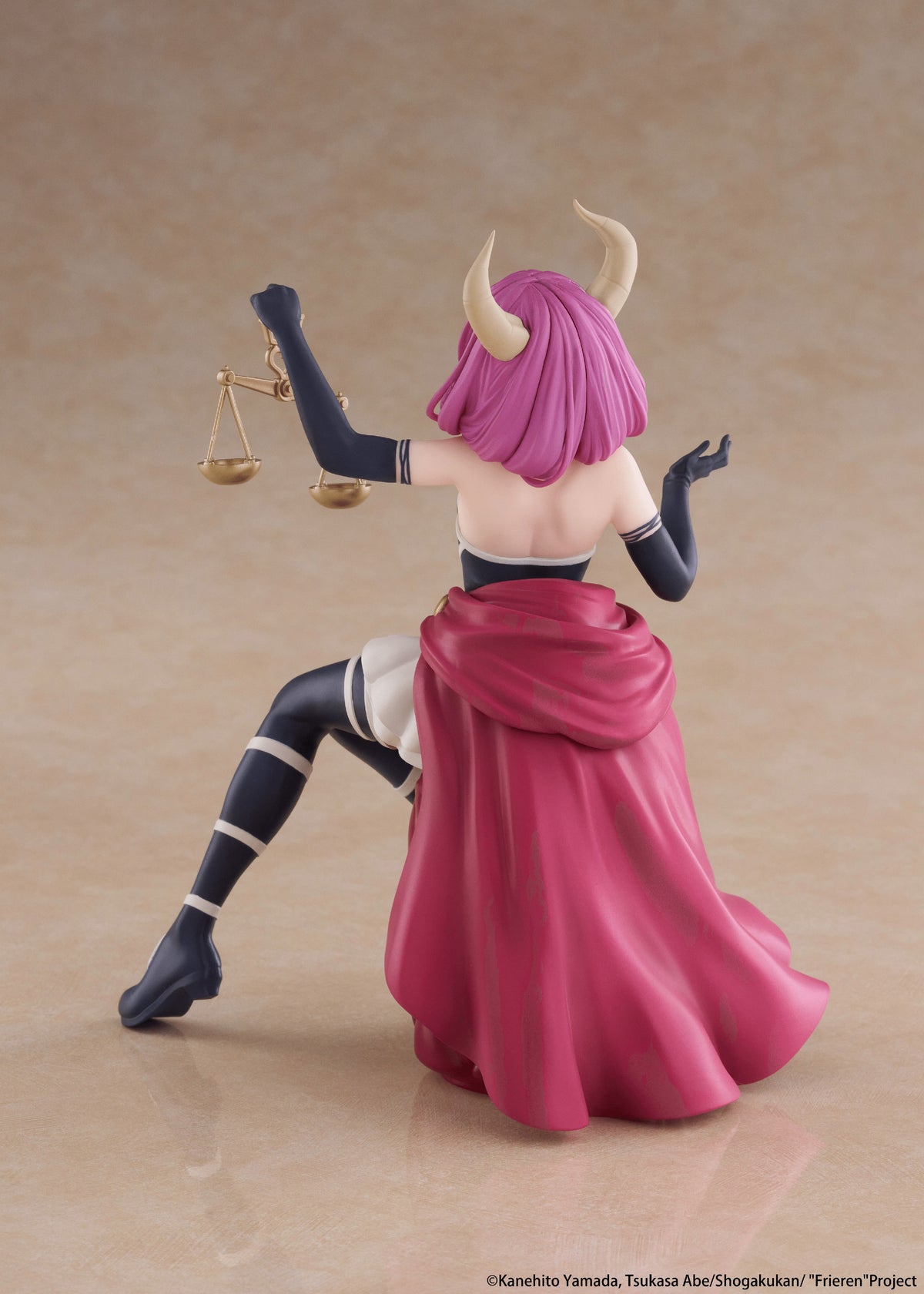 Frieren: Beyond Journey's End Desktop Cute Figure - Aura the guillotine (Reissue)