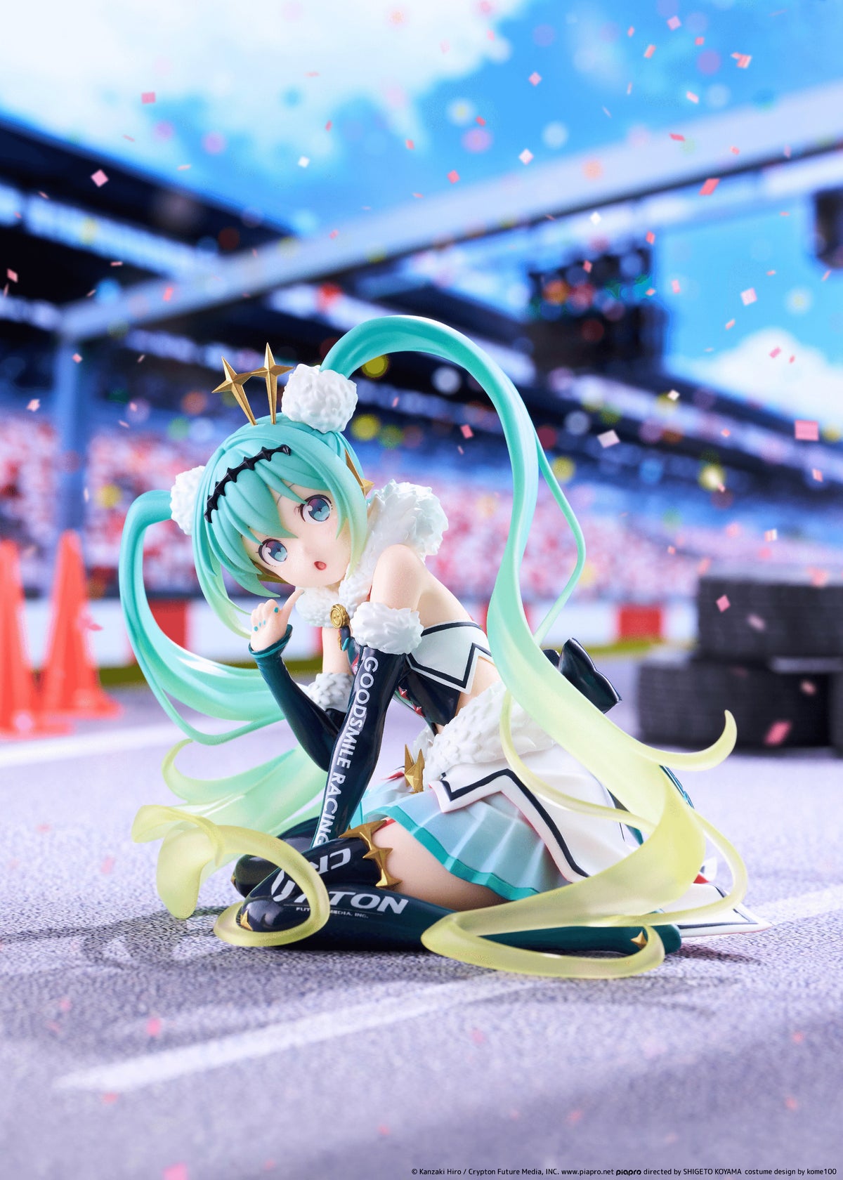 Racing Miku Figure - 2018Ver. Round 8