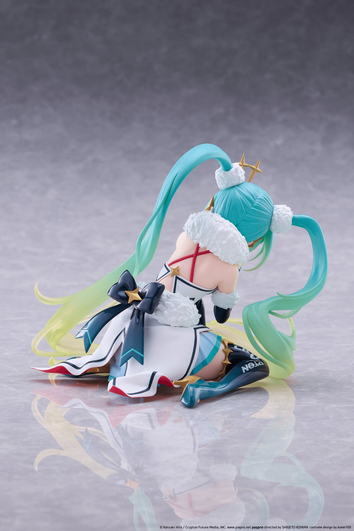 Racing Miku Figure - 2018Ver. Round 8
