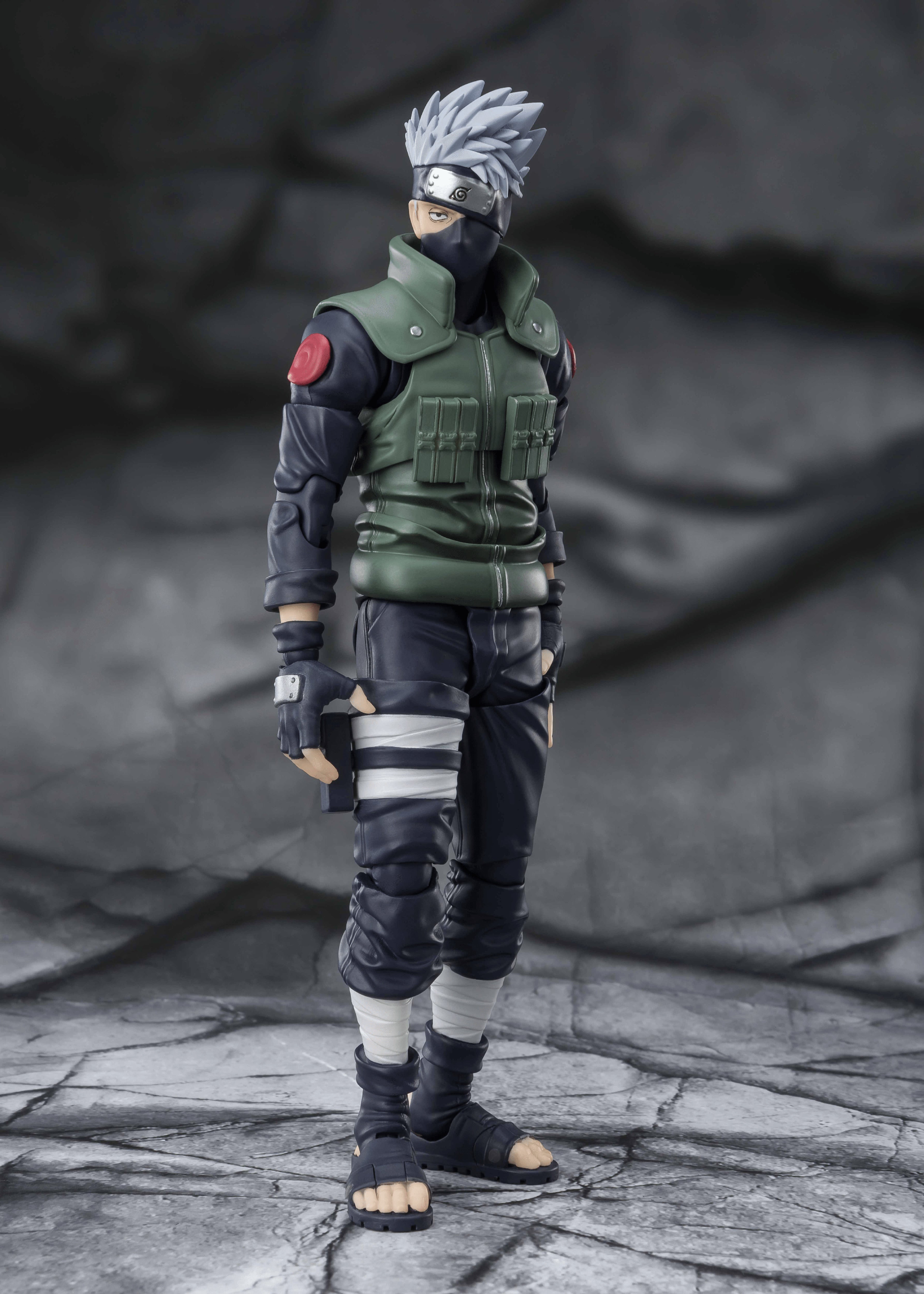 KAKASHI HATAKE -The famed Sharingan Hero-