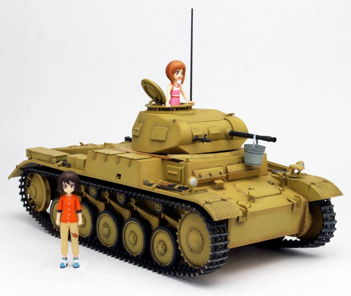 Platz x Dragon x R.C. 1/35 GIRLS und PANZER Panzerkampfwagen II Ausf.F Tank plus 2 Figure kits | 4545782040999
