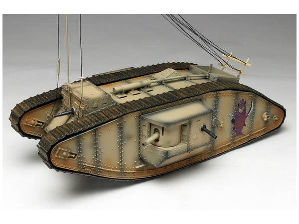 Platz x Takom 1/35 GIRLS und PANZER das FINALE Mk.IV Team SAMESAN Tank (Figures not included) | 4545782044898