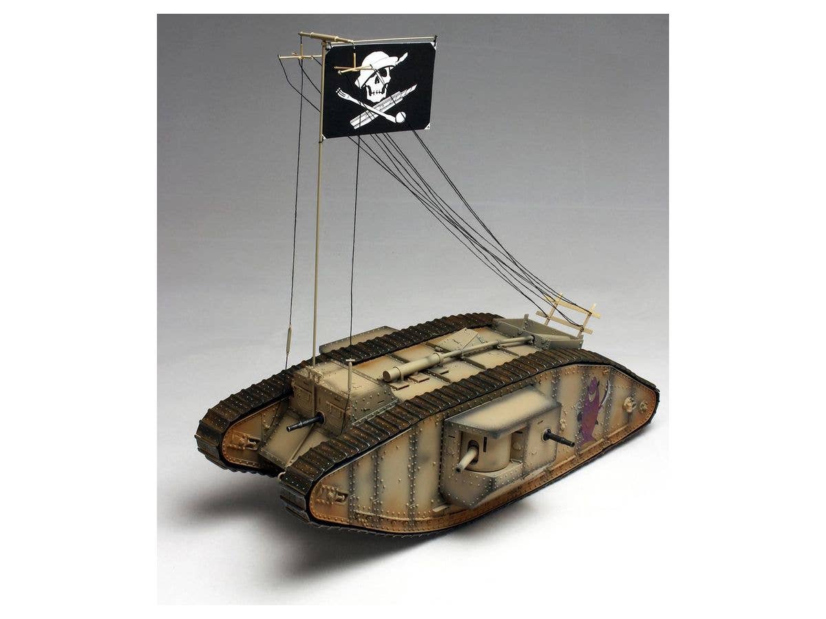 Platz 1/35 GIRLS und PANZER Mk.IV Team SAMESAN Tank with Mini Prepainted Figure Set | 4545782071764