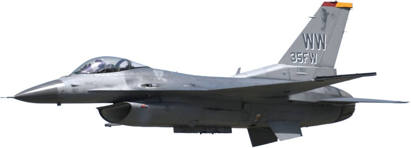 Platz 1/144 USAF F-16C Fighting Falcon ‘Pacaf Demonstration Team’ | 4545782078176