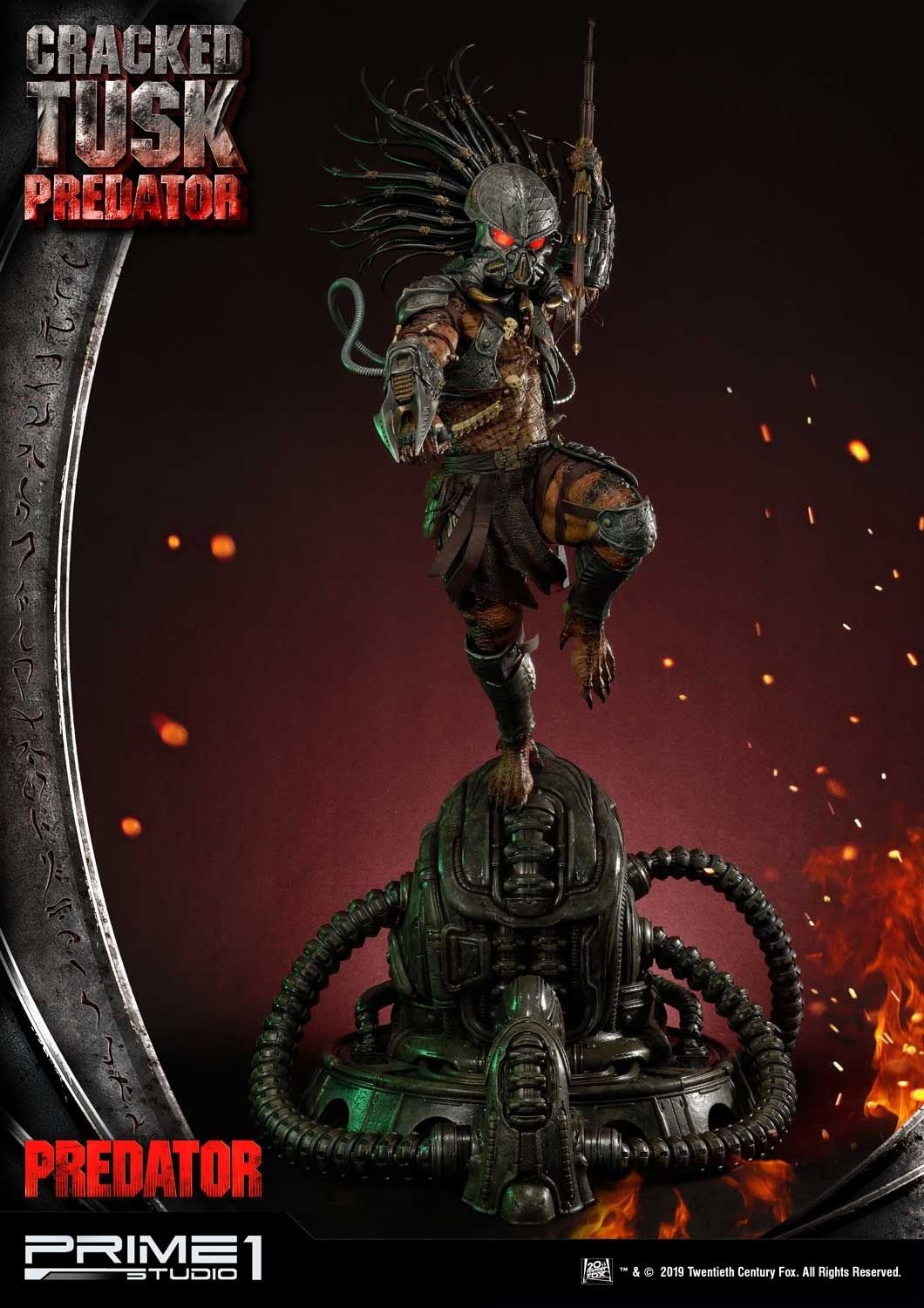 Premium Masterline Predator (Comics) Cracked Tusk Predator