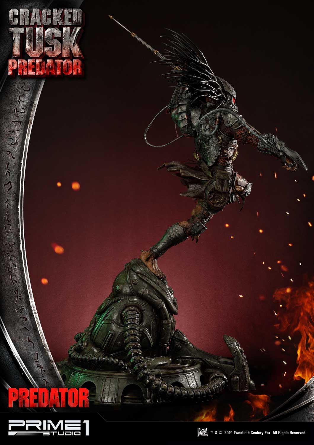 Premium Masterline Predator (Comics) Cracked Tusk Predator