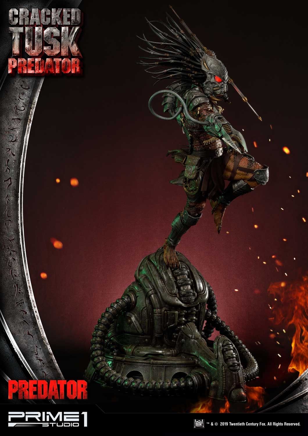 Premium Masterline Predator (Comics) Cracked Tusk Predator