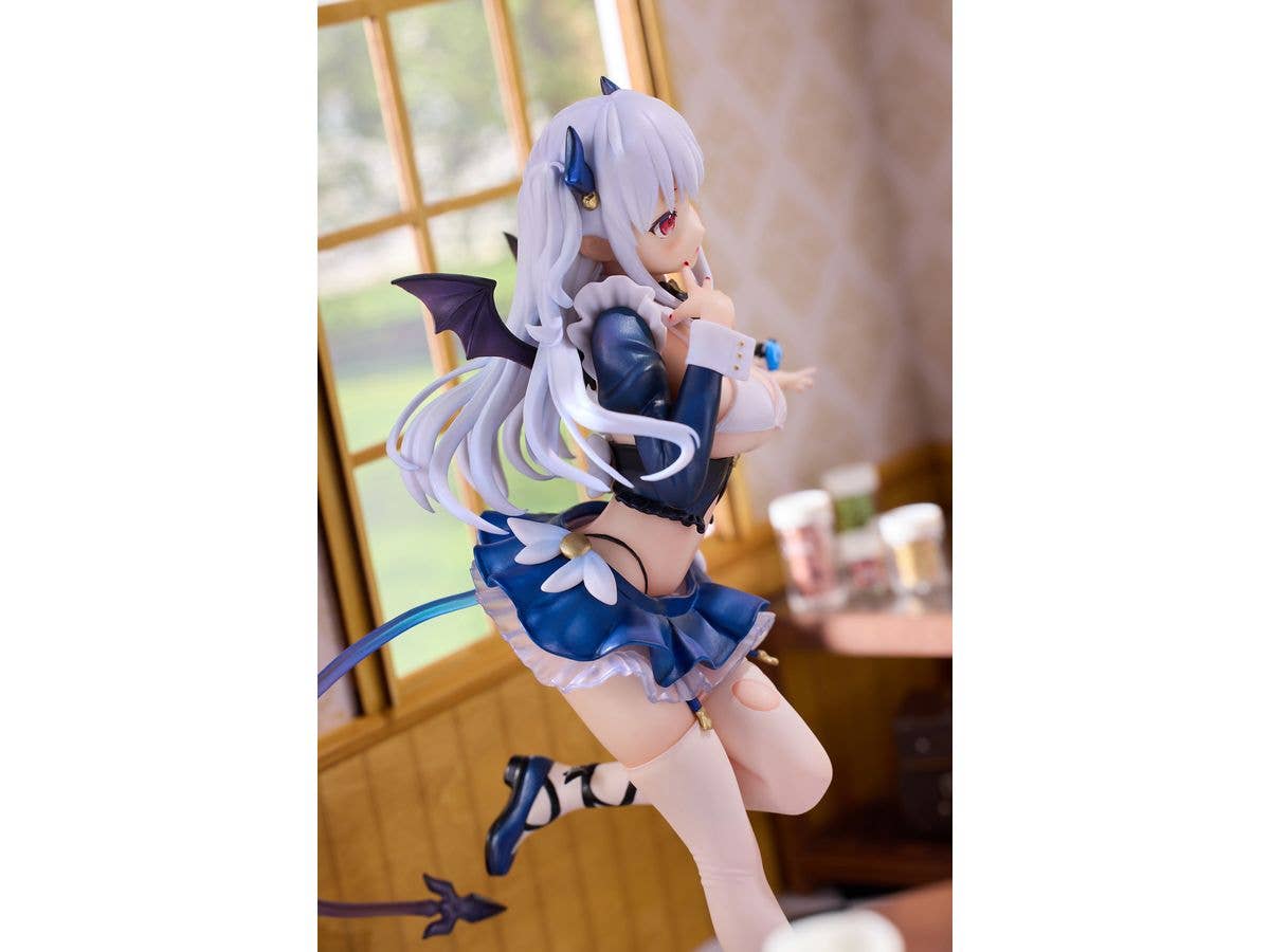 Shenzhen Mabell Animation Development Liliya Classical Blue Style | 4582362386122