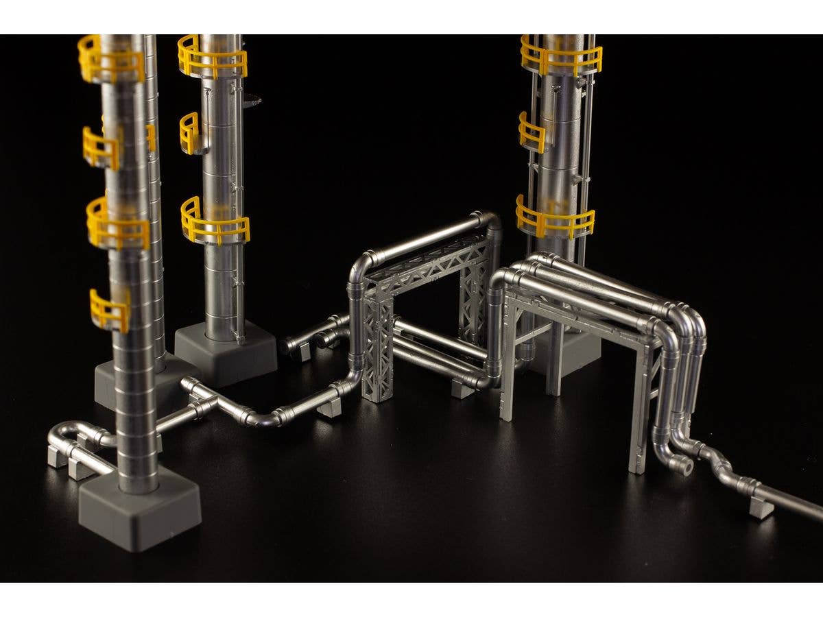 PMOA 1/150 scale structure kit (Fractionating columns) | 4582362387556