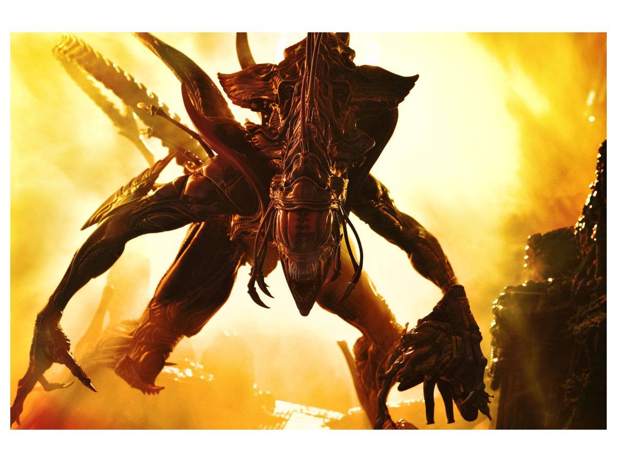 Prime 1 Studio Premium Masterline Aliens (Comics) Rogue Alien Battle Diorama EX Version | 4582535944852