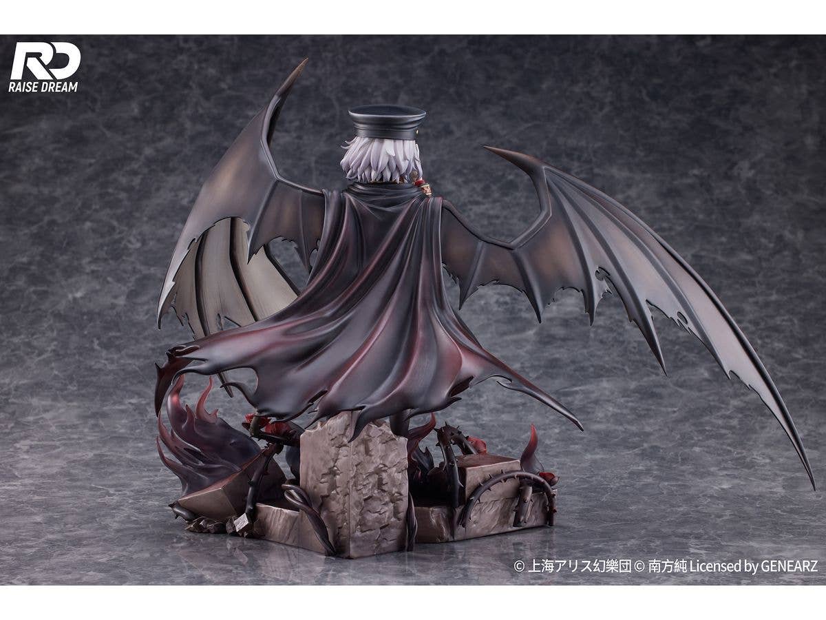 TOUHOU PROJECT REMILIA SCARLET MILITARY UNIFORM 1/6 PVC FIG | 6973547900079