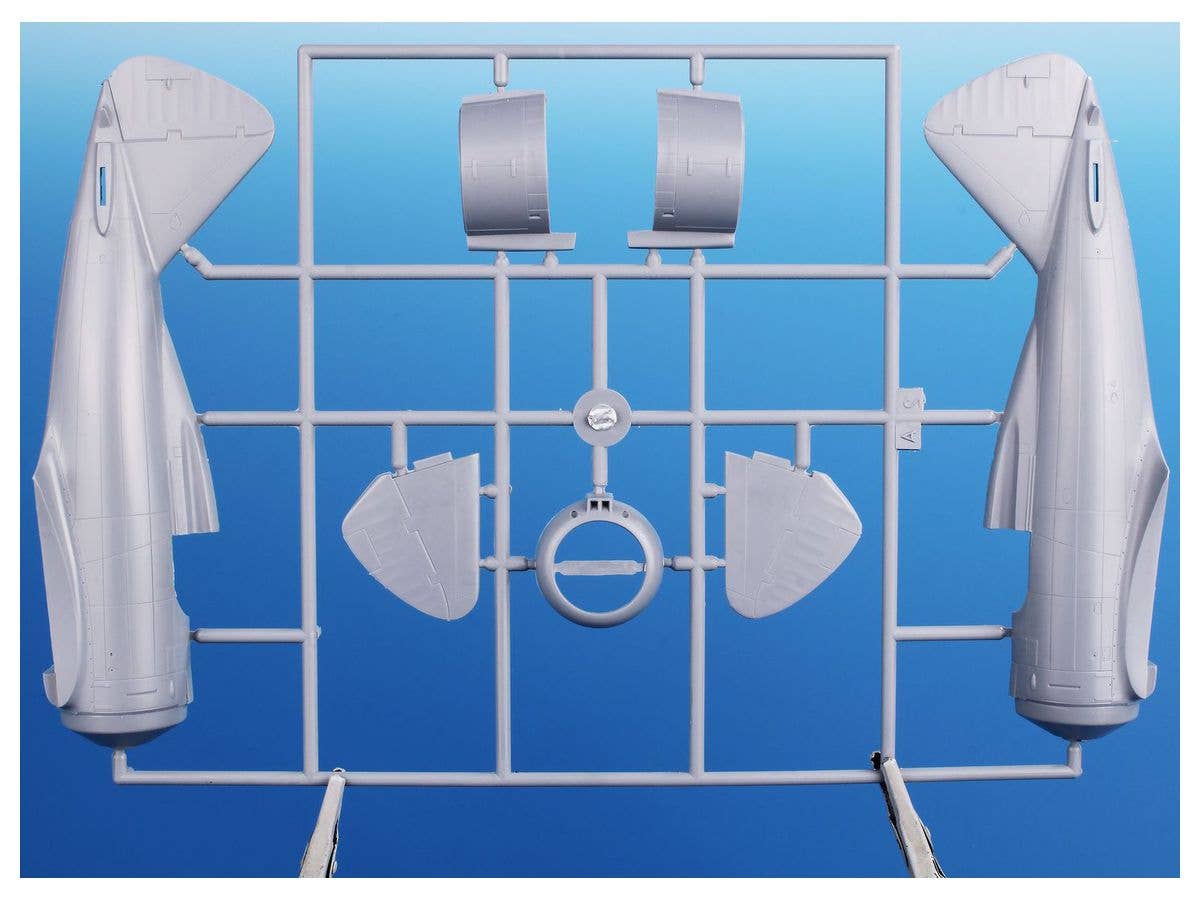 Special Hobby 1/48 Reggiane Re.2000GA / Serie III. | 8594071088705