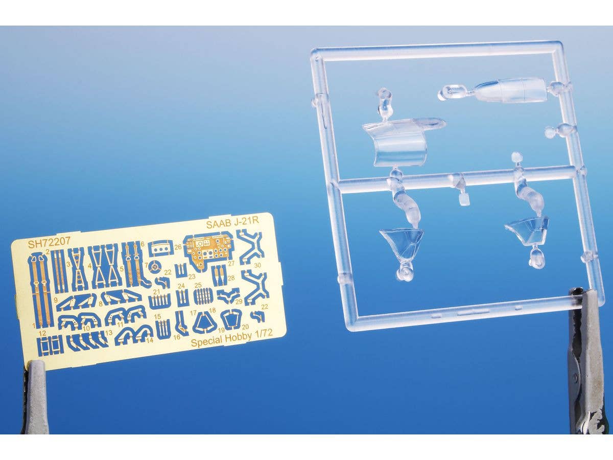 Special Hobby 1/72 SAAB J/A-21R ‘First Swedish Made Jet’ | 8594071089221