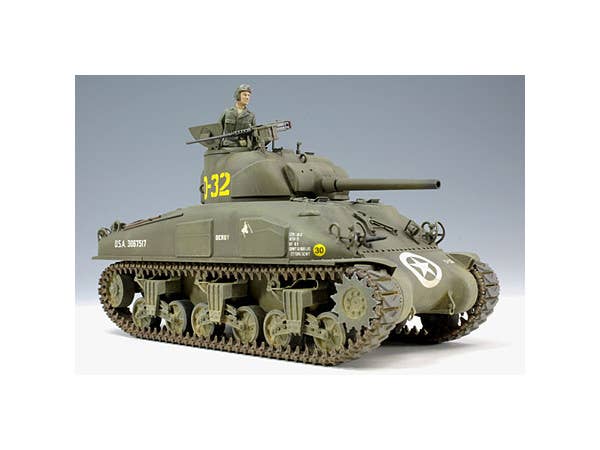 Asuka 1/35 U.S. Medium Tank M4A1 Sherman (Late Production w/ Hedgerow Cutter) | 4571229090227
