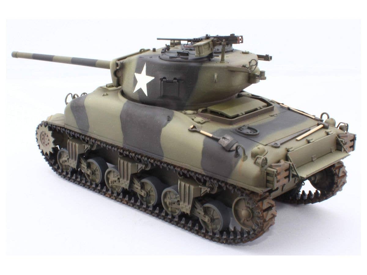 Asuka 1/35 U.S. Medium Tank M4A1 76mm Sherman | 4571229090470