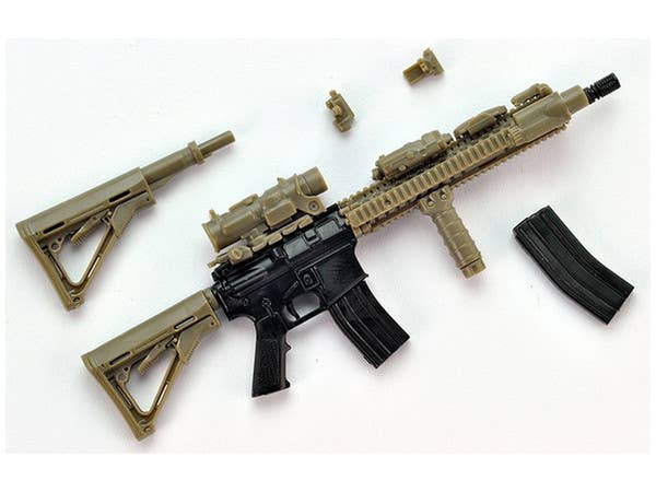 TomyTec Little Armory 1/12 LA037 M4A1 SOPMOD Block 2 Type Rifle | 4543736268604