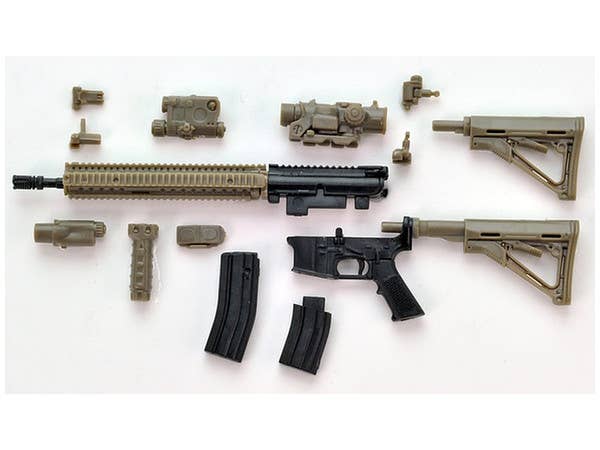 TomyTec Little Armory 1/12 LA037 M4A1 SOPMOD Block 2 Type Rifle | 4543736268604