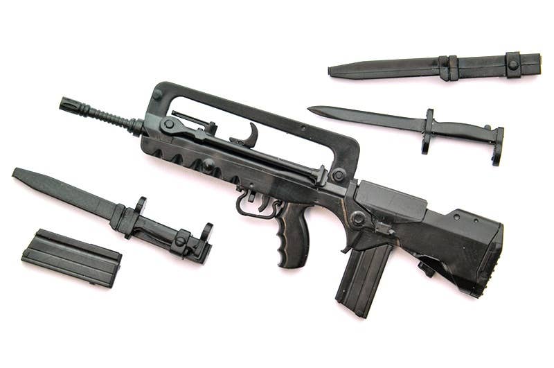 TomyTec Little Armory 1/12 LA057 FA-MAS F1 Rifle | 4543736307471