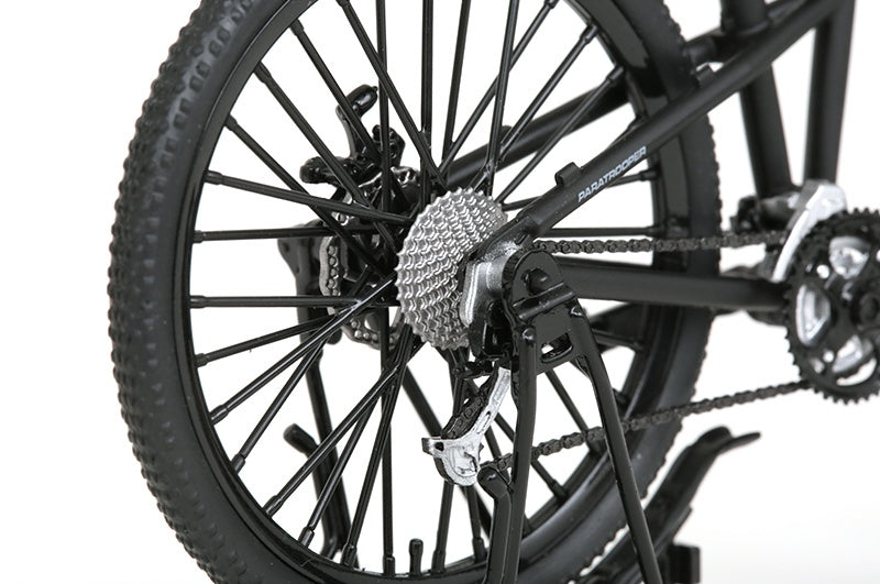 TomyTec Little Armory 1/12 LM004 Montague Paratrooper Pro Folding MTB Bike | 4543736307556