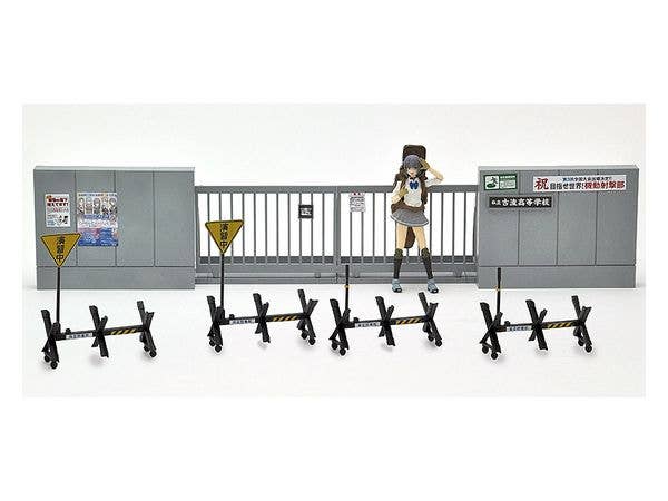 TomyTec Little Armory 1/12 LD029 Concrete Defense School School Gate | 4543736313861