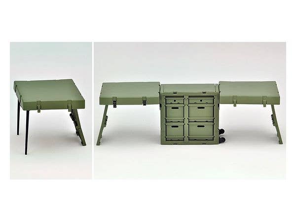 TomyTec Little Armory 1/12 LD033 Field Desk A | 4543736315377