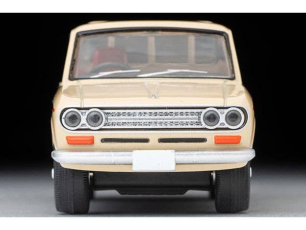 Tomica Limited Vintage 1/64 LV-195D Datsun 1300 Truck Light Brown With Figures | 4543736318361