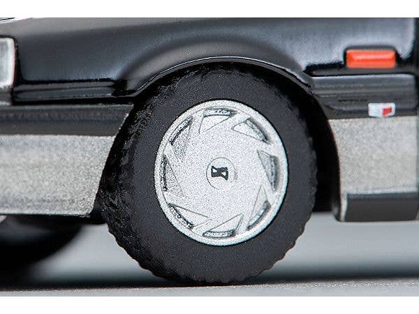 Tomica Limited Vintage 1/64 LV-N301B Skyline 4Door Ht Gts Twin Cam 24V Black/Silver 1987 | 4543736321507