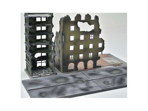 TomyTec DCMA15 1/144 Mini Base Concrete Ground A | 4543736323747