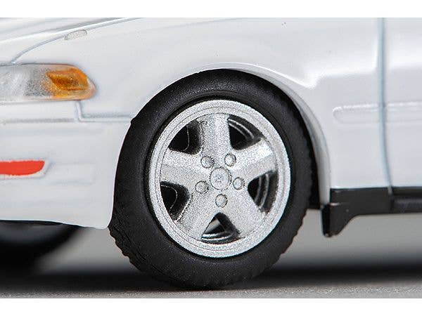 Tomica Limited Vintage 1/64 LV-N299A Mark II 2.5 Tourer V White 1998 Model | 4543736324898